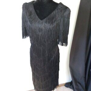 1970s DARCY Flapper-Style Black Fringe Dress Sz 11/12--Short Sleeve, Knee Length